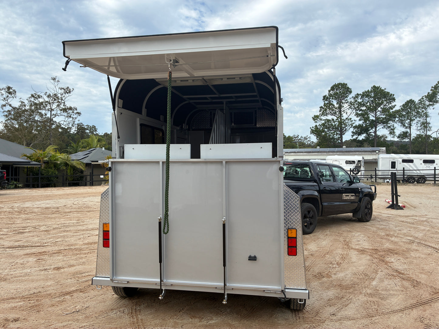 2HSL-L600 RN Classic Series Standard Package