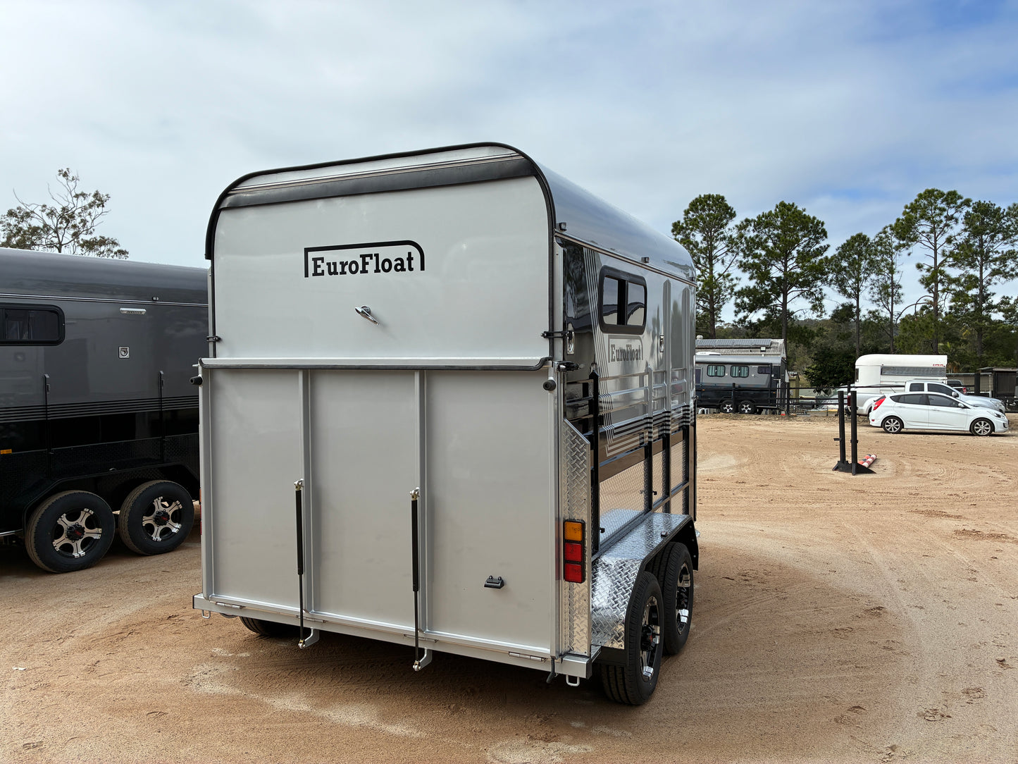 2HSL-L600 SN Classic Series Deluxe Package
