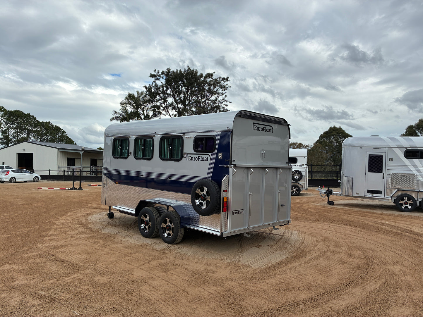 3HAL-L500 SN Prestige Eventer Series Deluxe Package