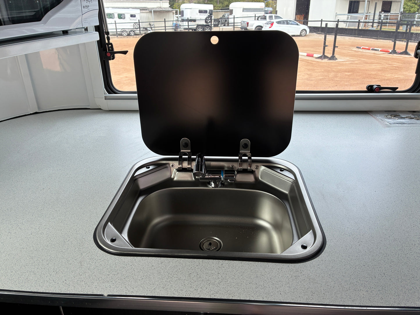 3HAL-L500 SN Prestige Eventer Series Deluxe Package