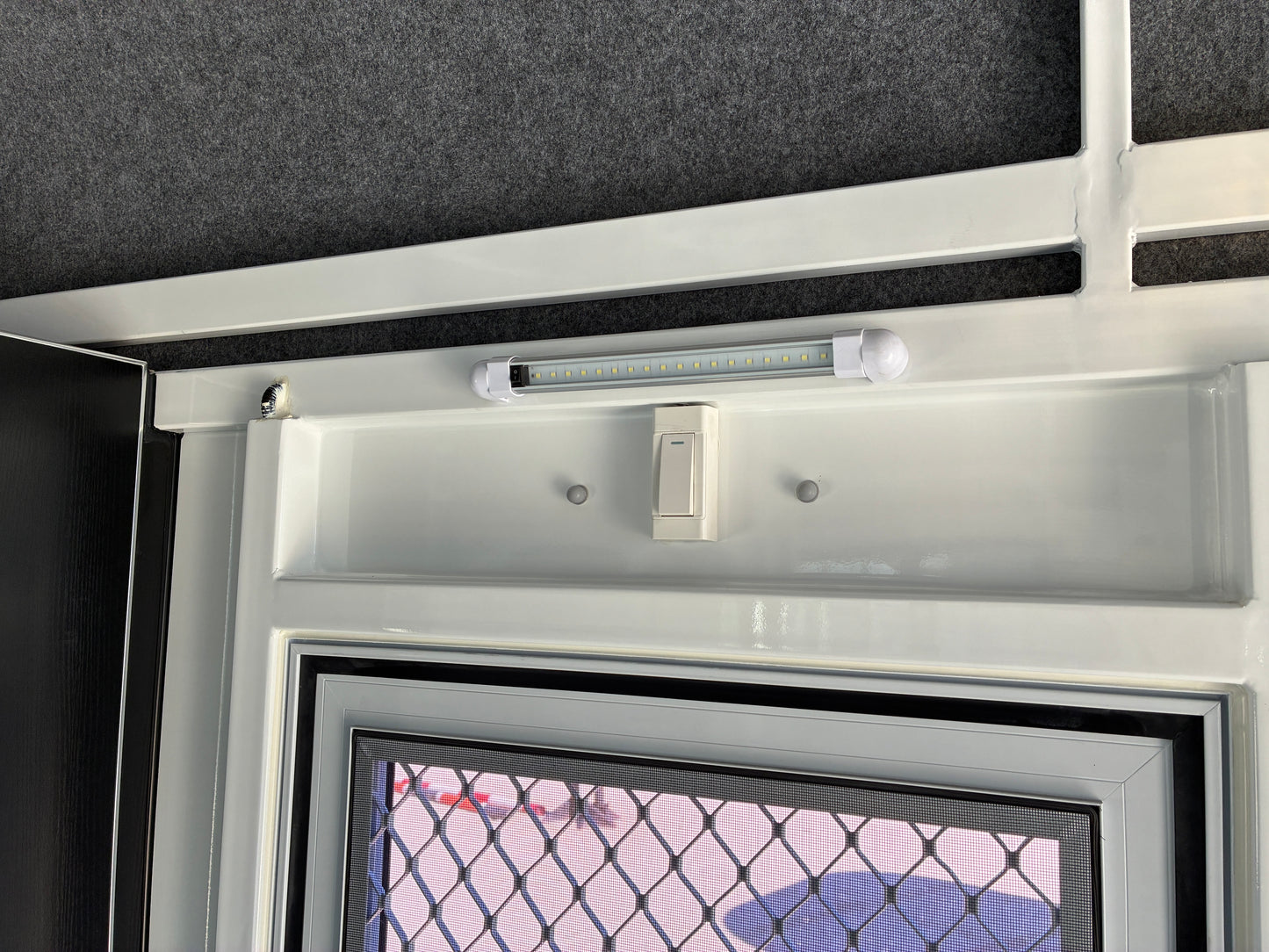 2HAL-L860 SN Prestige Series Deluxe Package