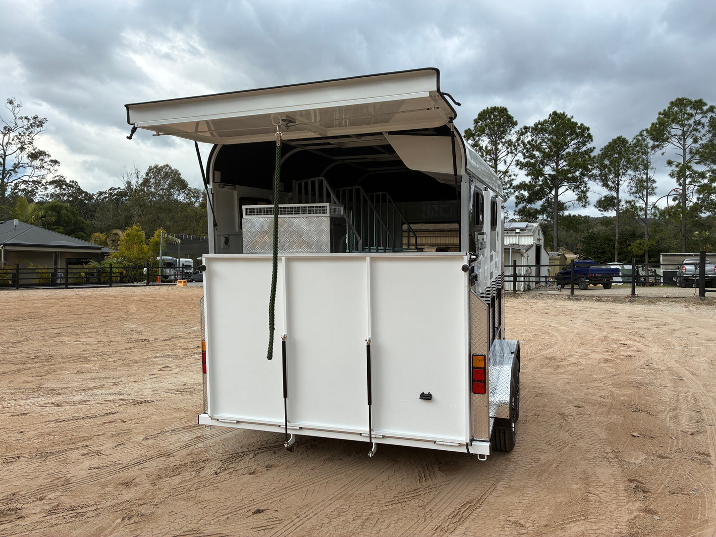 2HAL-S 3810 SN Classic Series Standard Package