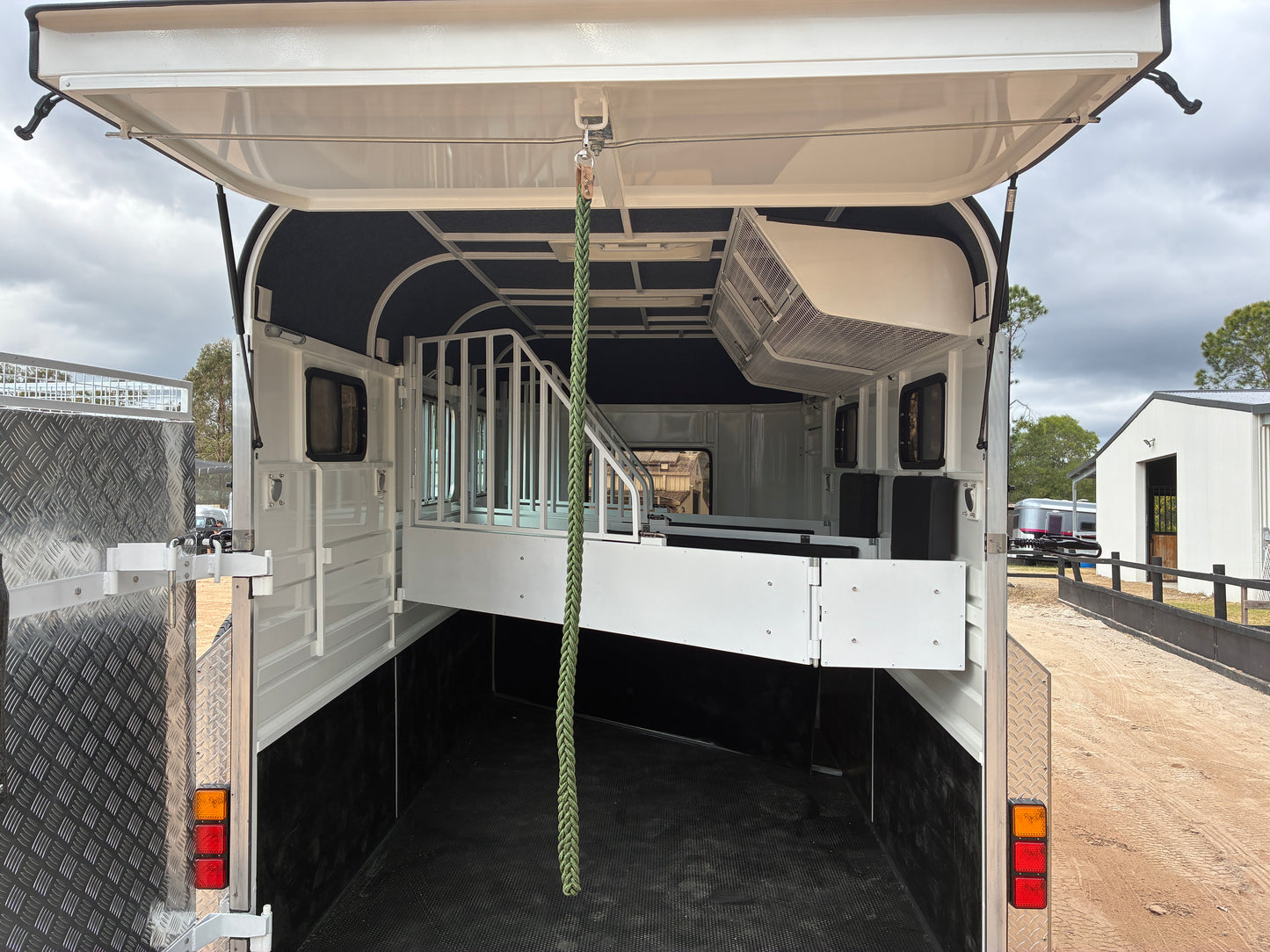 2HAL-S 3810 SN Classic Series Standard Package