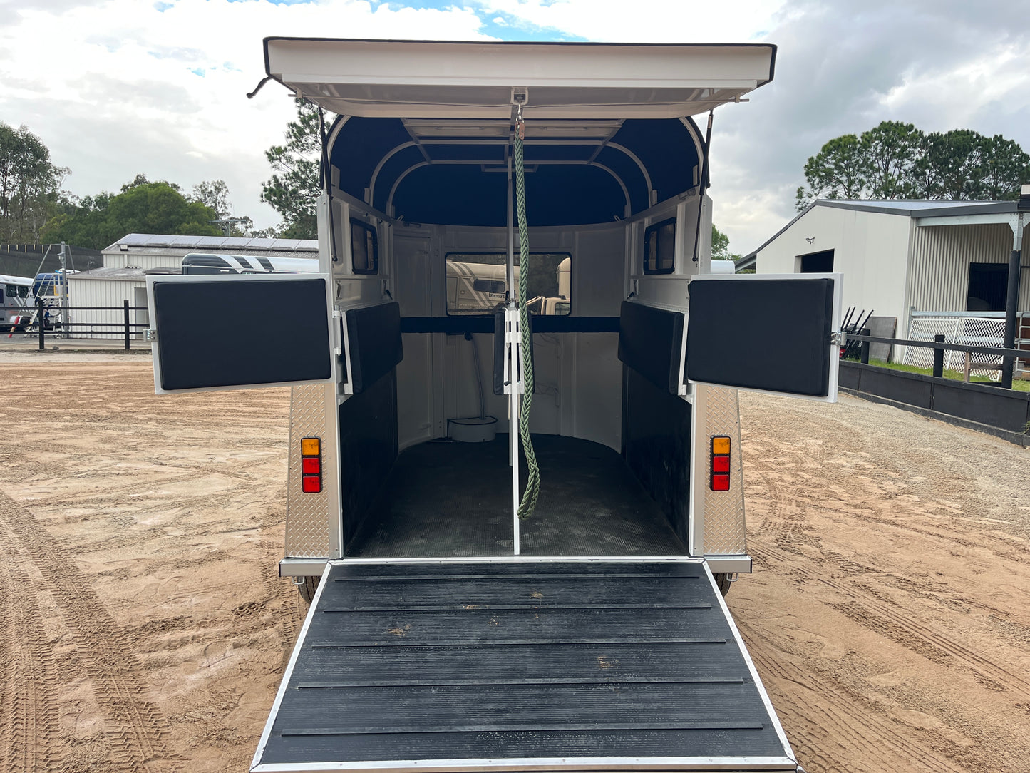 2HSL-S RN Classic Series Standard Package