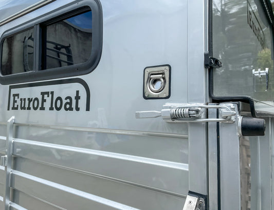 Recessed Tie Down Horse Float Trailer