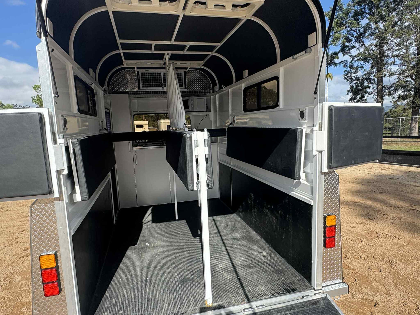 2HSL-L500 RN Classic Series Deluxe Package