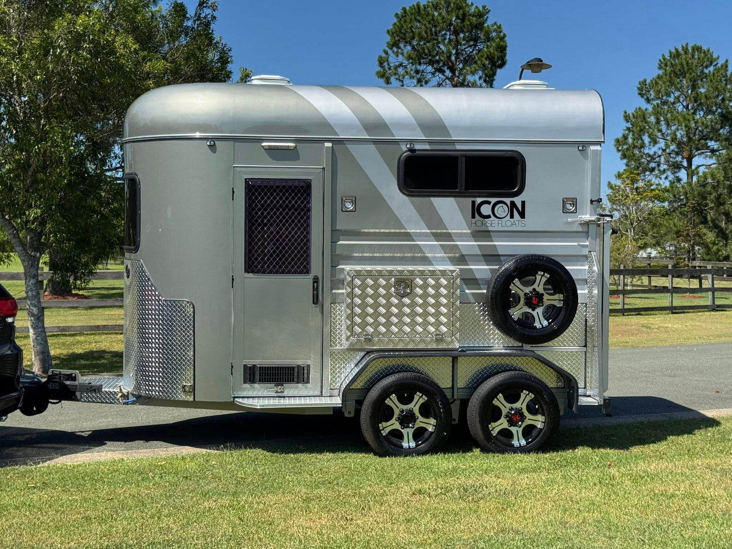ICON 2HSL-L500 RN Epic Series Deluxe Package