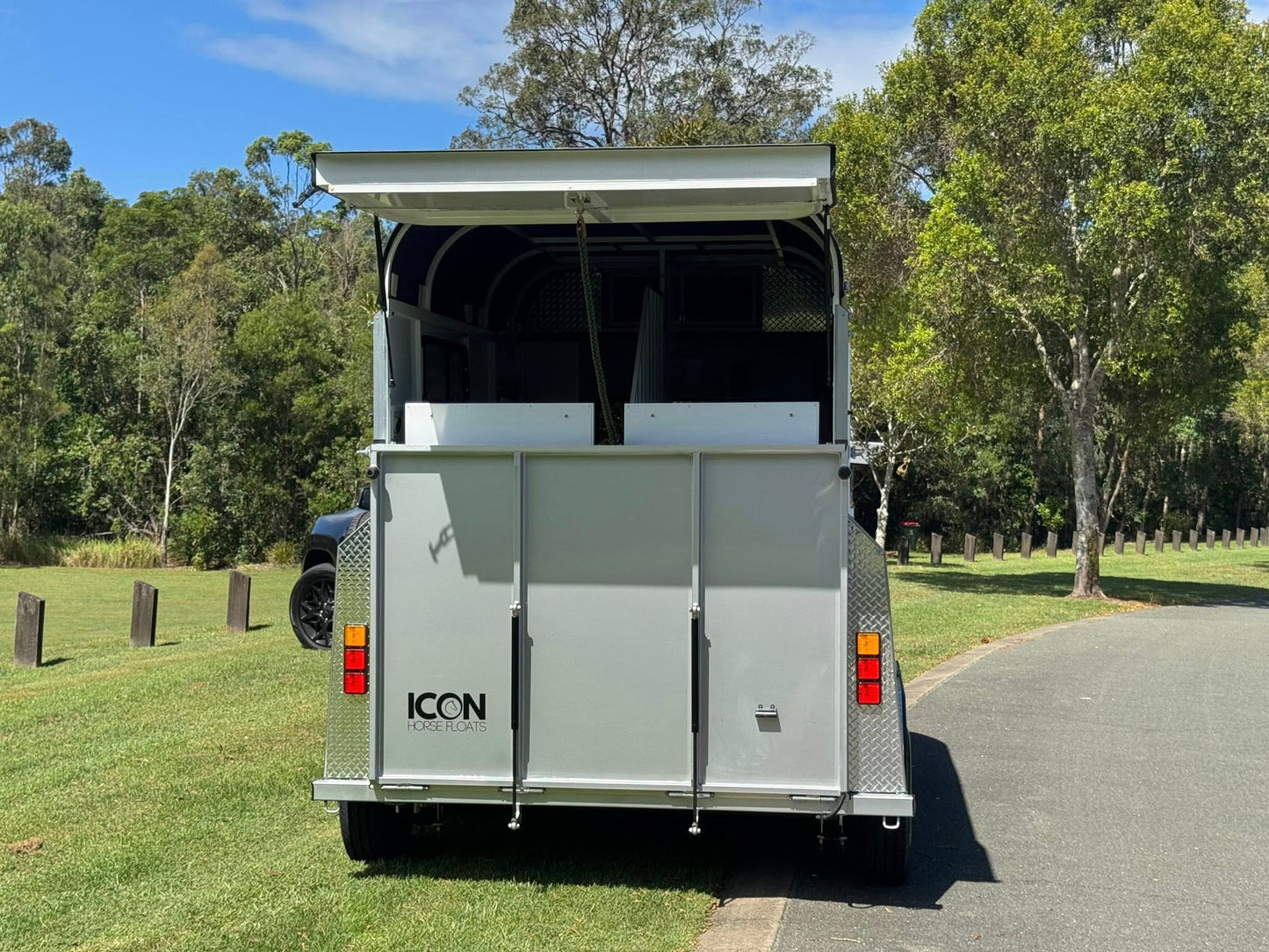 ICON 2HSL-L500 RN Epic Series Deluxe Package