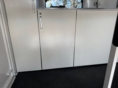 ICON 2HSL-L400 Wide Bay 2026 Model
