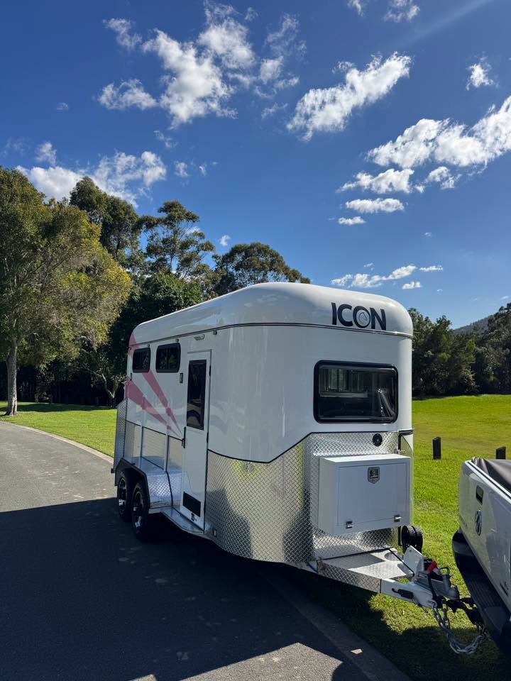 ICON 2HAL-L860 Epic Series SN 2026 Model