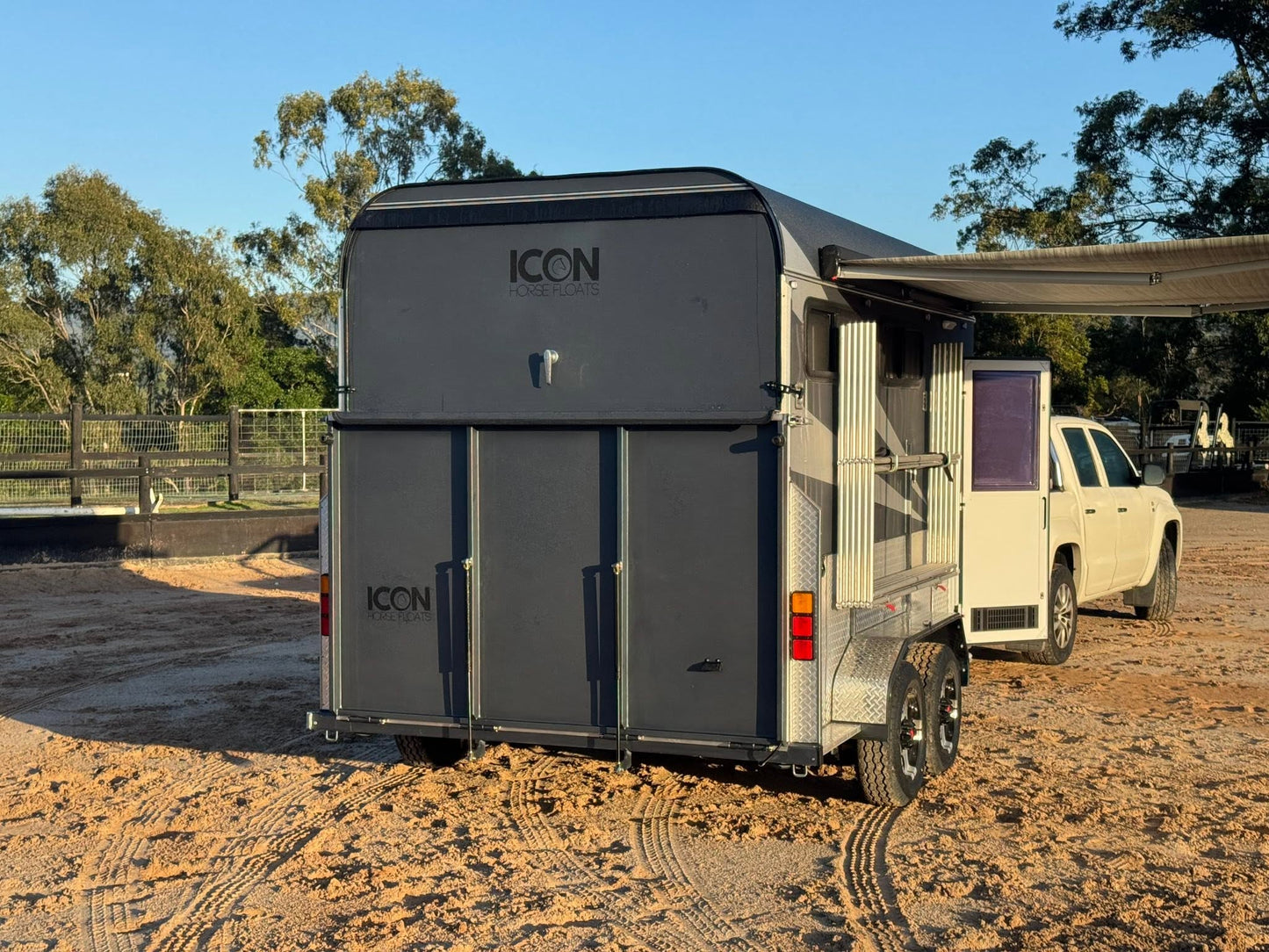 ICON 2HAL-L860 SN Epic Series Deluxe Package