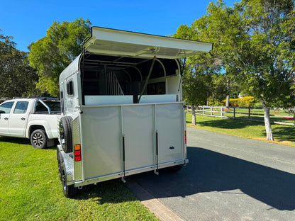 EuroEquestrian 2HSL-L400 Wide Bay ICON Series 2026 - 2 Horse Straight Load