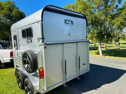 EuroEquestrian 2HSL-L400 Wide Bay ICON Series 2026 - 2 Horse Straight Load