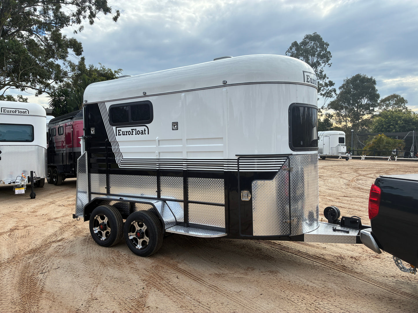 2HSL-L600 RN Classic Series Standard Package