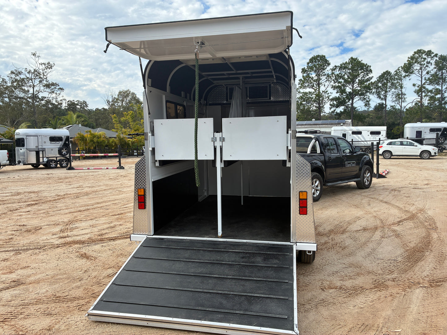 2HSL-L600 RN Classic Series Standard Package