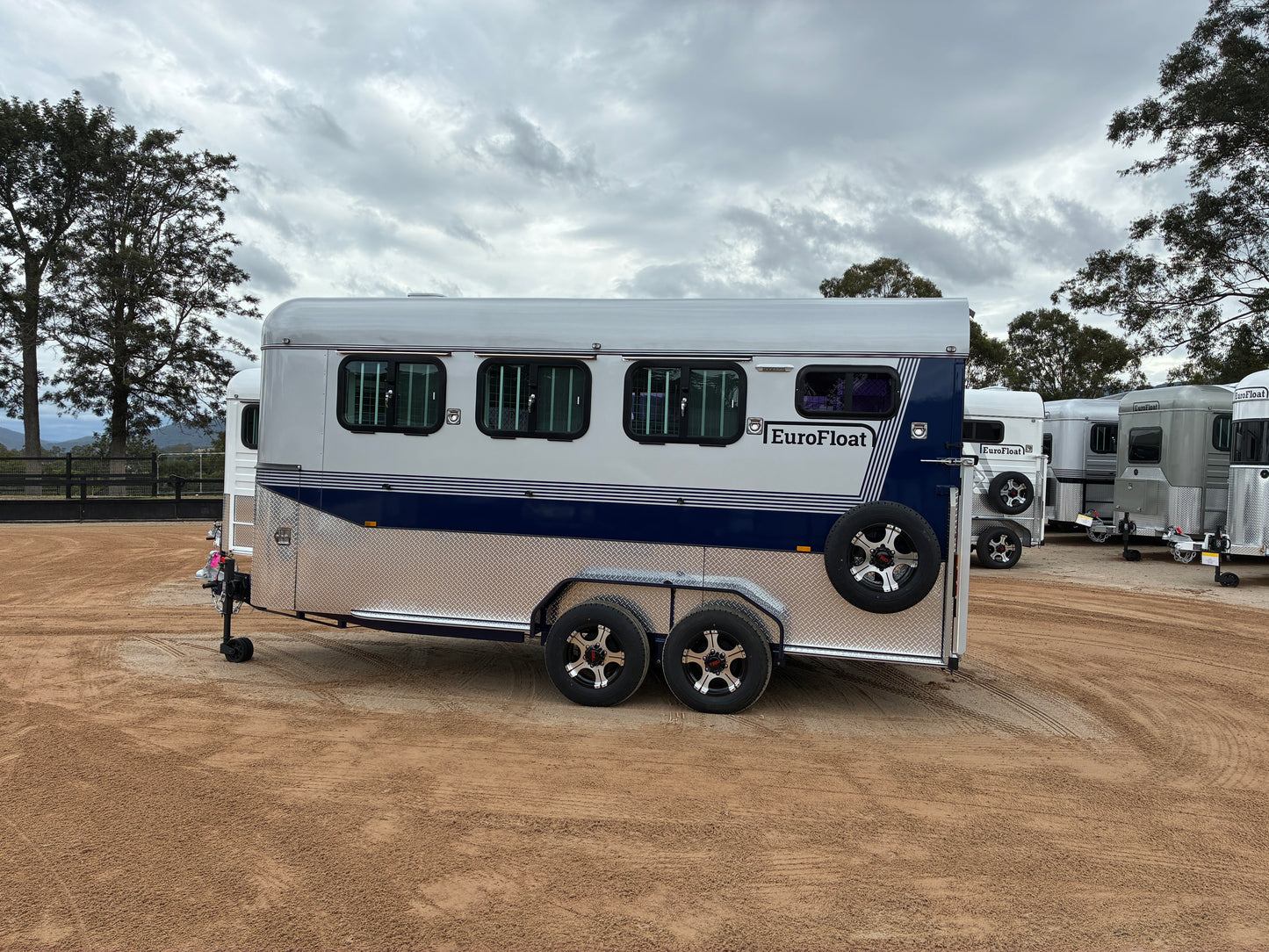 3HAL-L500 SN Prestige Eventer Series Deluxe Package