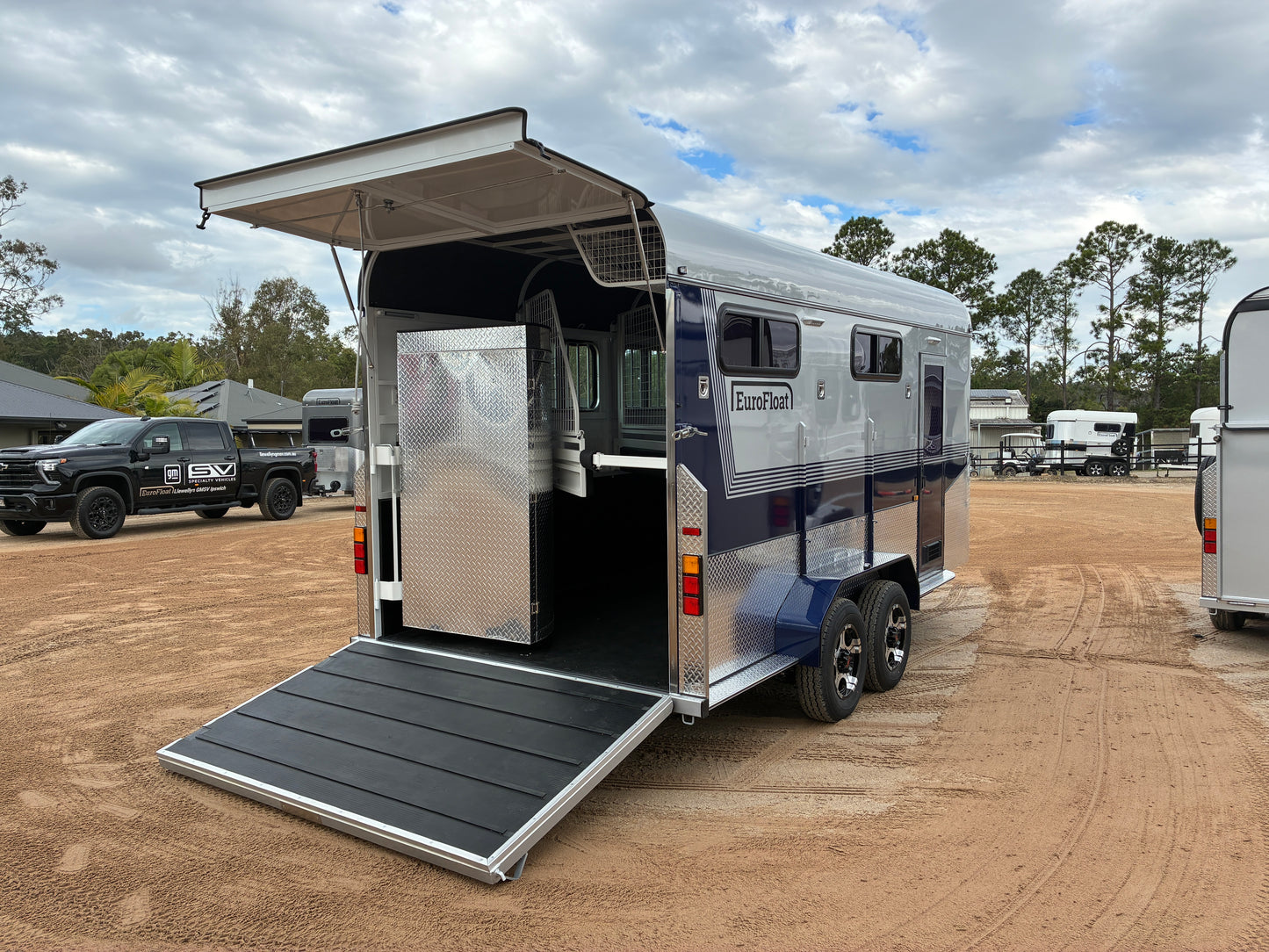 3HAL-L500 SN Prestige Eventer Series Deluxe Package
