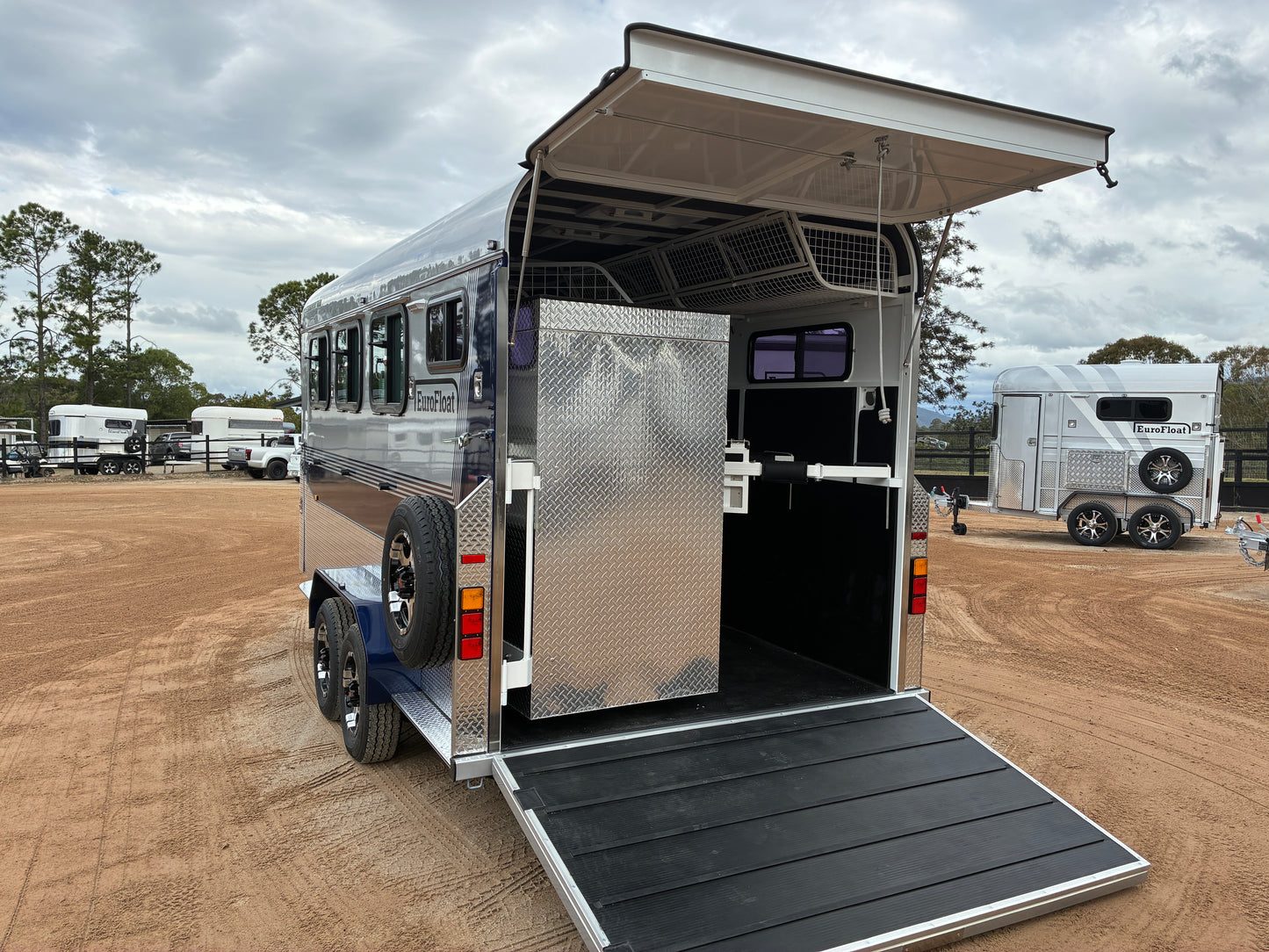 3HAL-L500 SN Prestige Eventer Series Deluxe Package