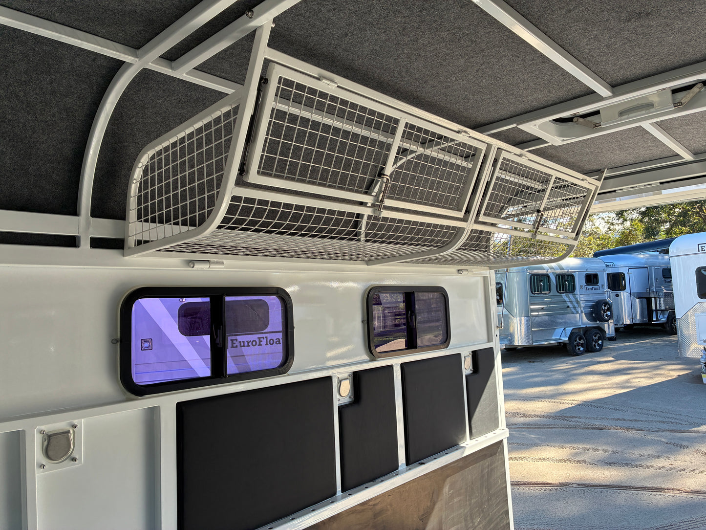 2HAL-L860 SN Prestige Series Deluxe Package