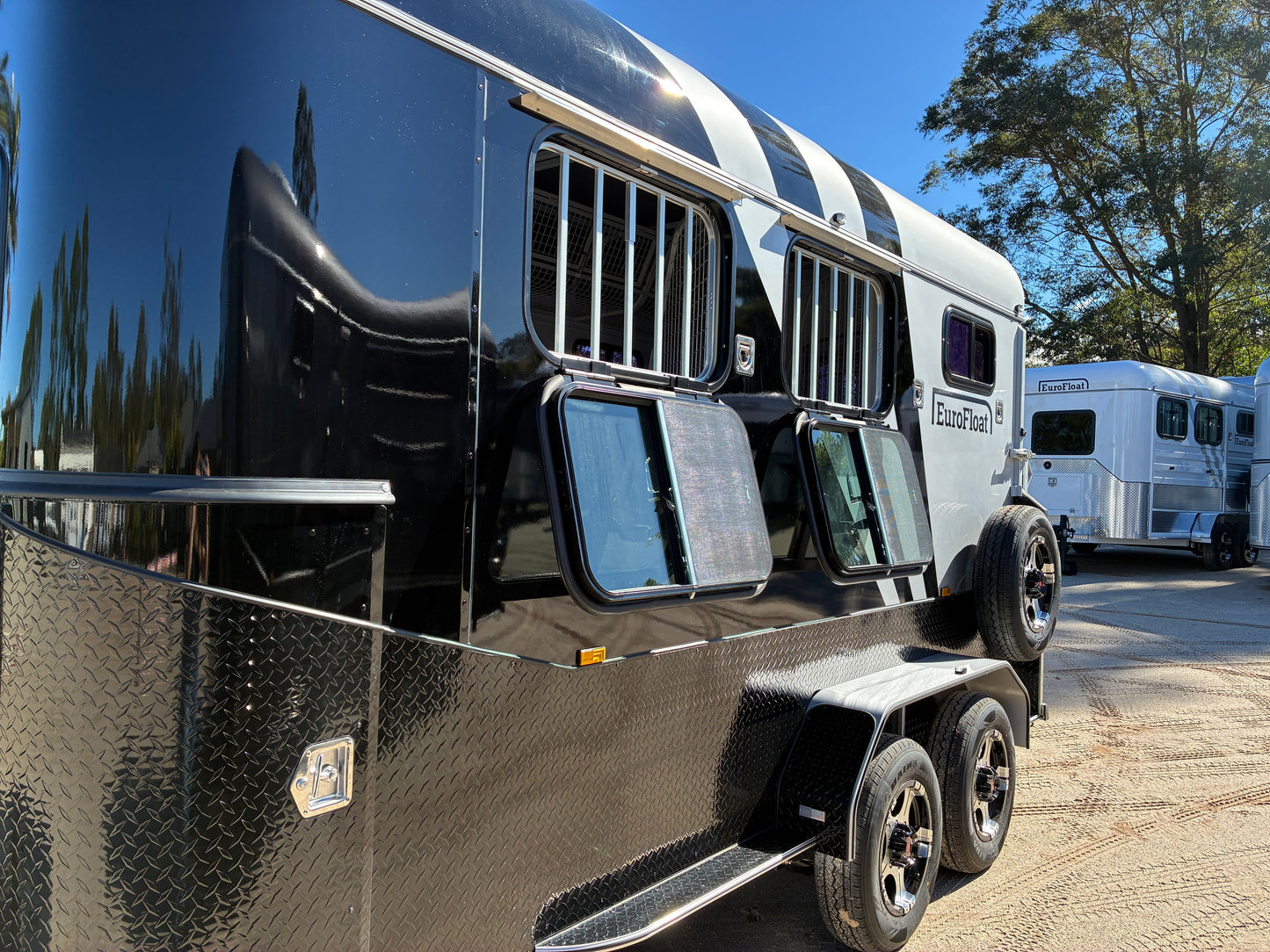 2HAL-L860 SN Prestige Series Deluxe Package
