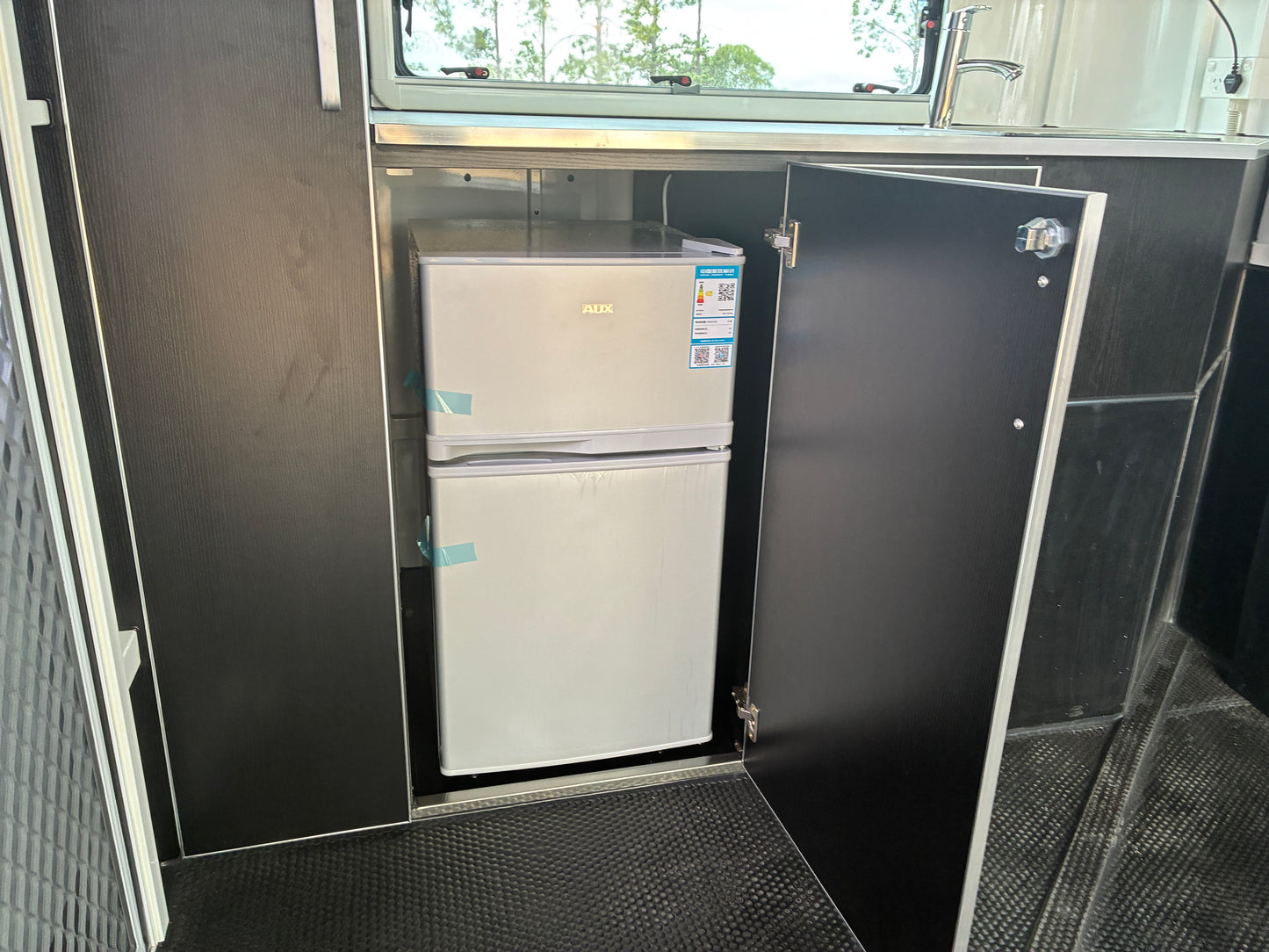 2HAL-L860 SN Prestige Series Deluxe Package
