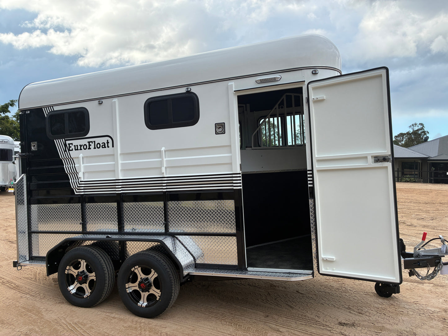 2HAL-S 3810 SN Classic Series Standard Package