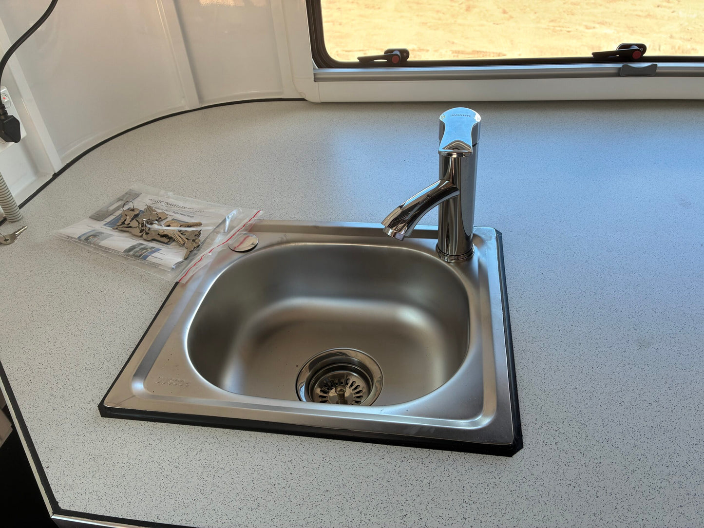 2HAL-L860 SN Prestige Series Deluxe Package