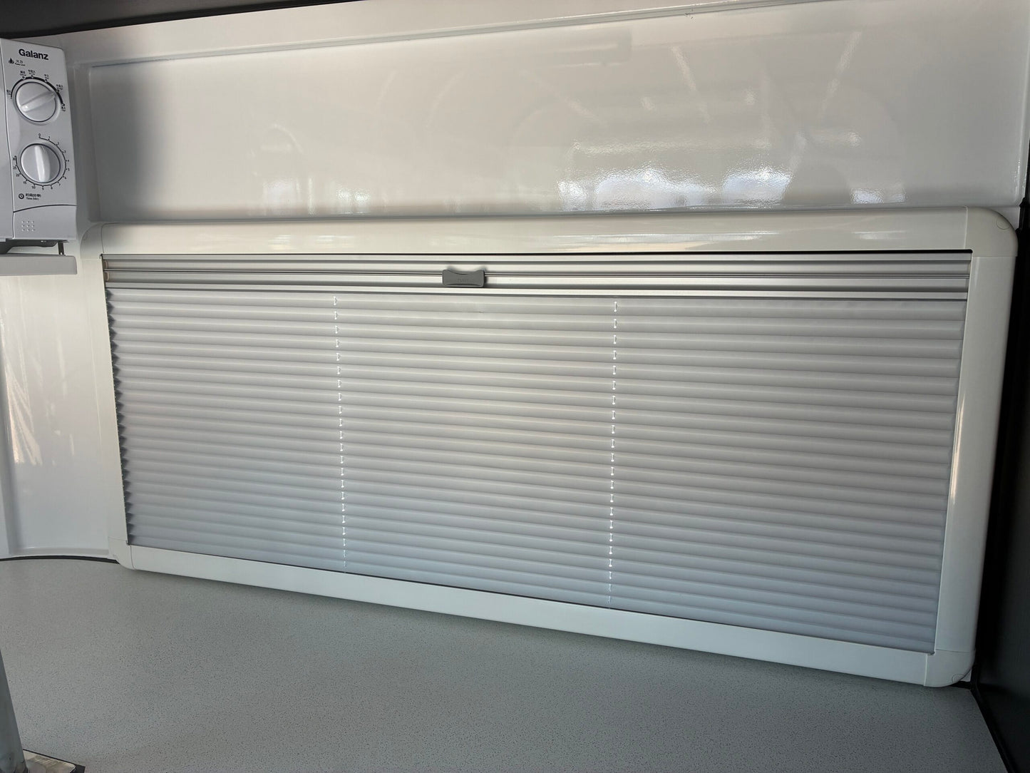 2HAL-L860 SN Prestige Series Deluxe Package