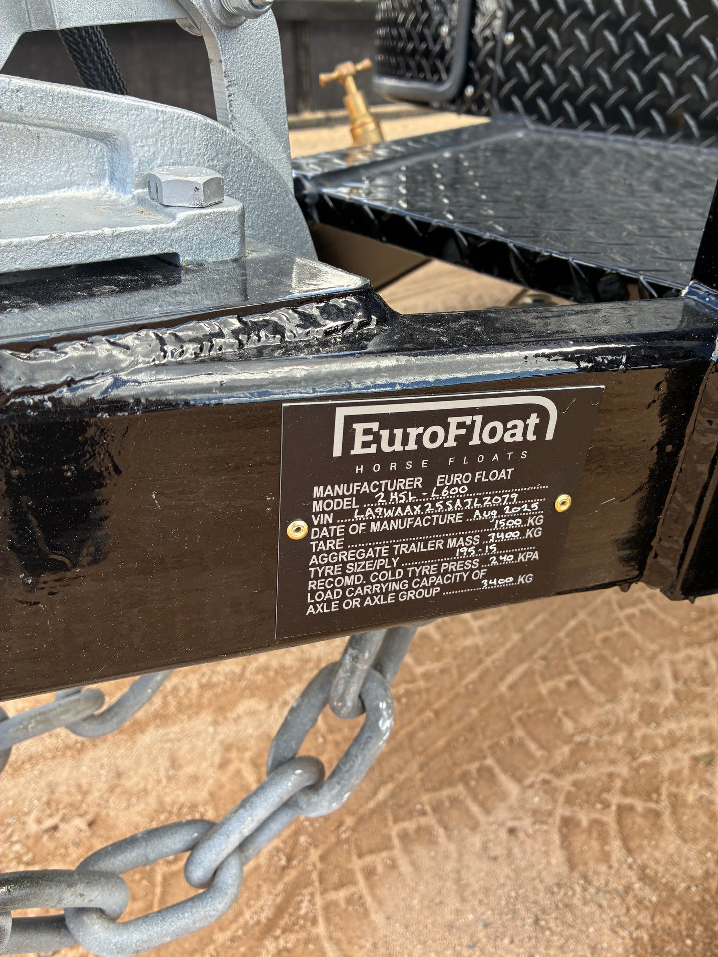 2HSL-L600 SN Classic Series Deluxe Package