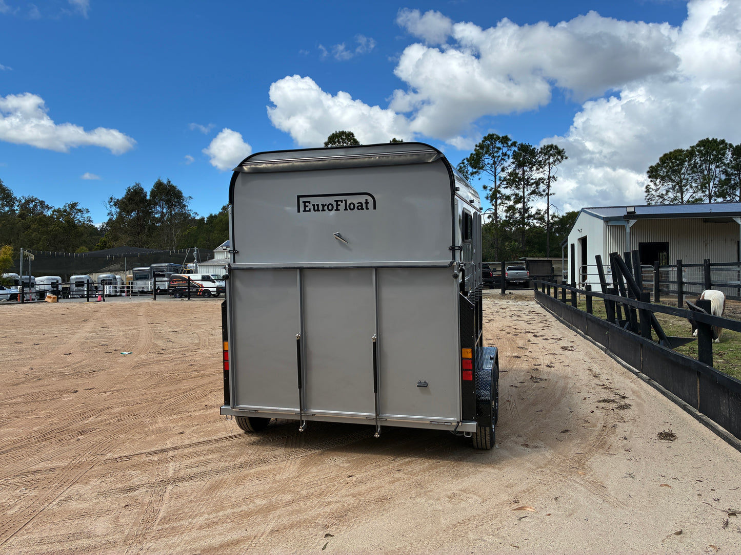 2HSL-L600 SN Classic Series Deluxe Package