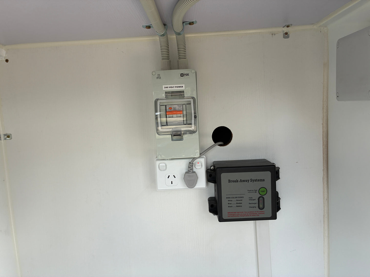 2HSL-L600 SN Classic Series Deluxe Package