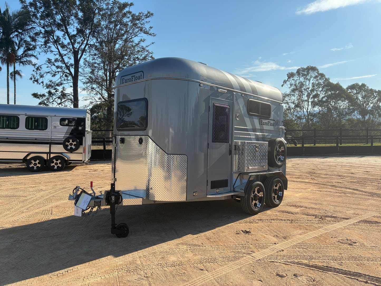 2HSL-L400 SN Classic Series Deluxe Package