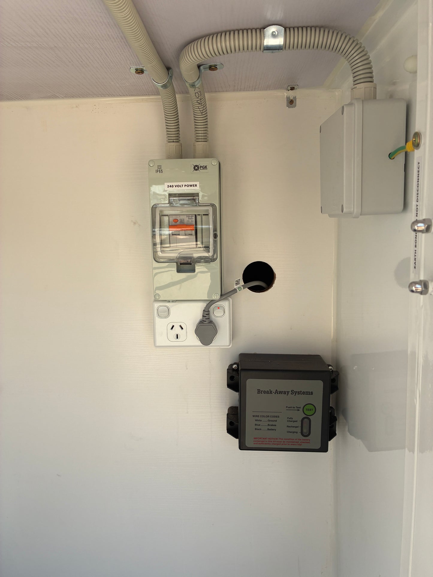 2HSL-L600 SN Classic Series Deluxe Package