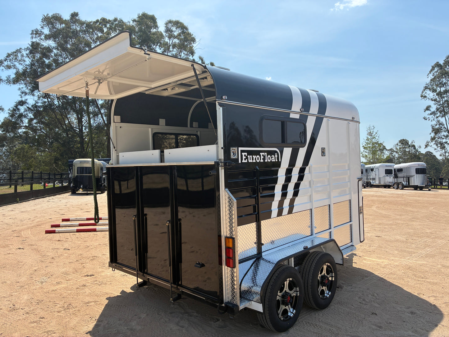 2HSL-L600 SN Classic Series Deluxe Package