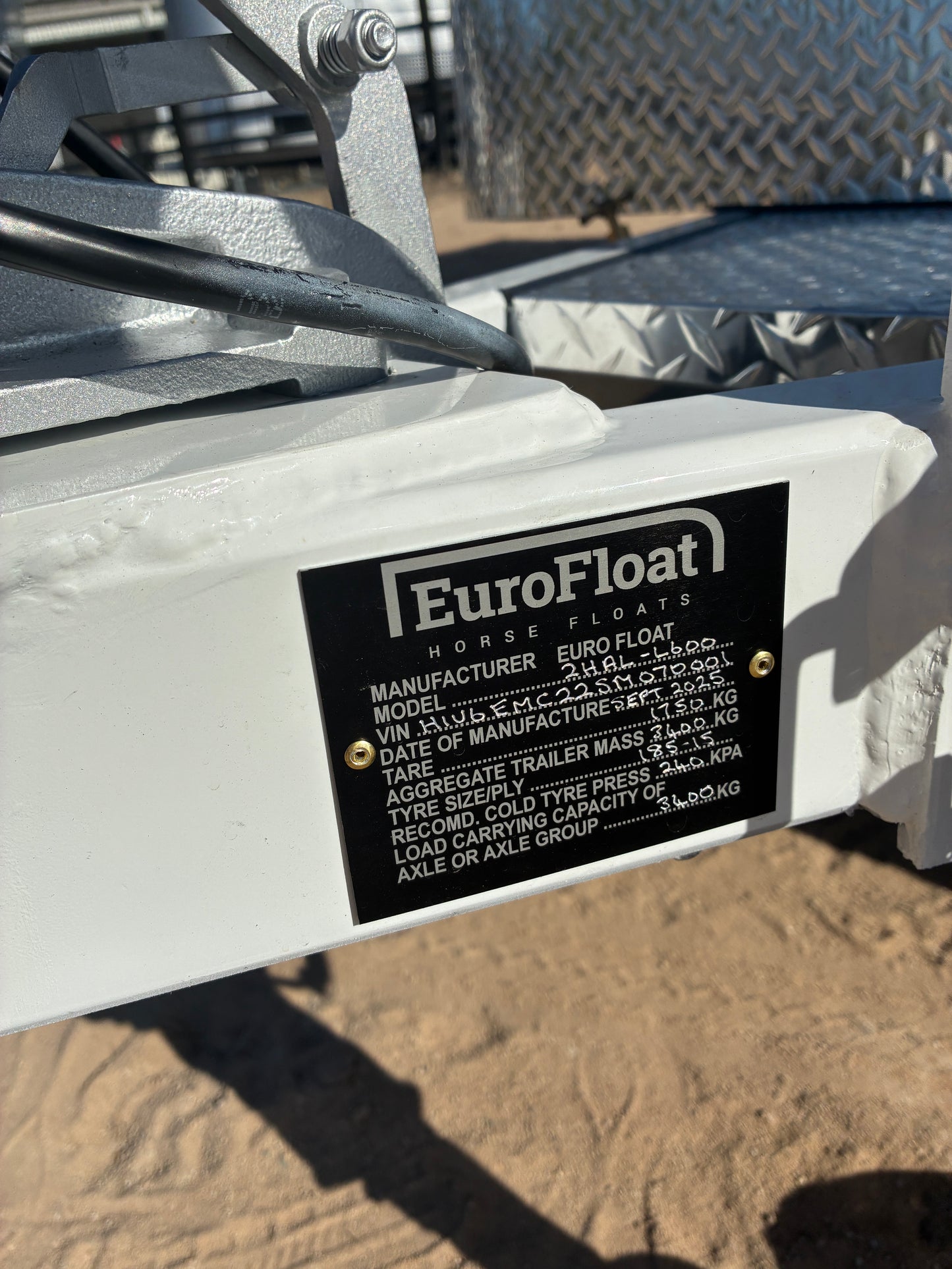 2HAL-L600 SN Prestige Series Deluxe Package