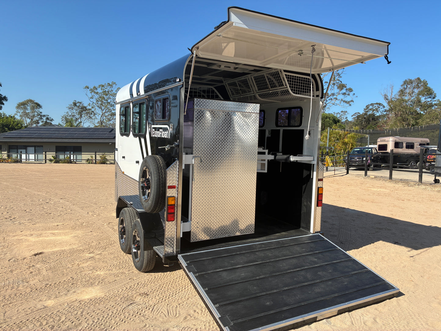 2HAL-L600 SN Prestige Series Deluxe Package