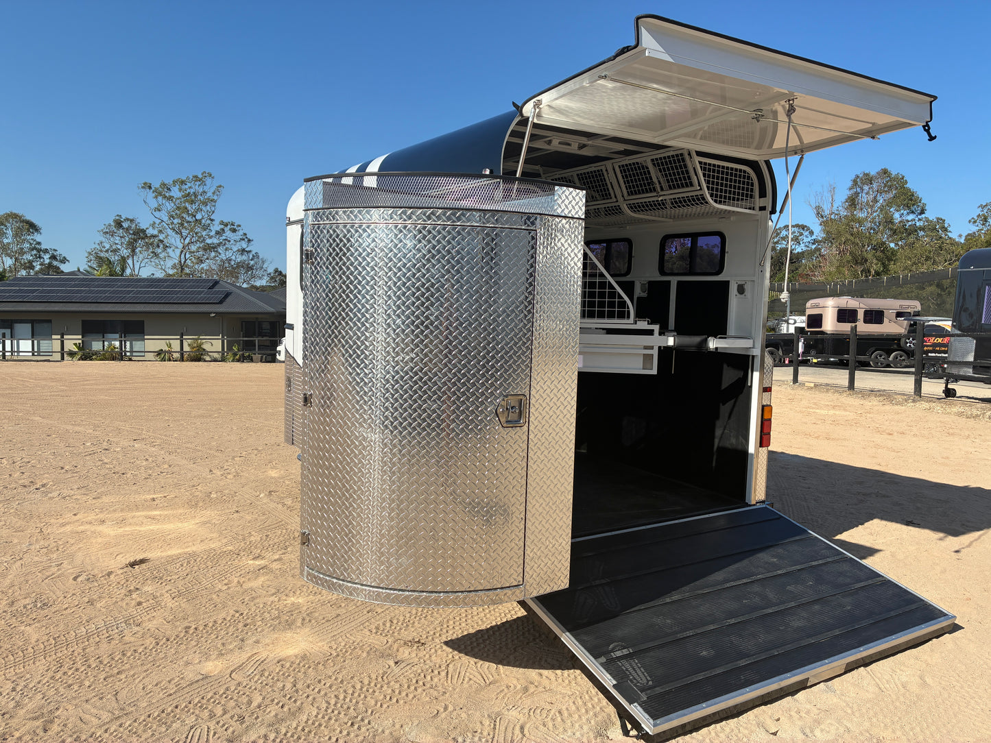 2HAL-L600 SN Prestige Series Deluxe Package