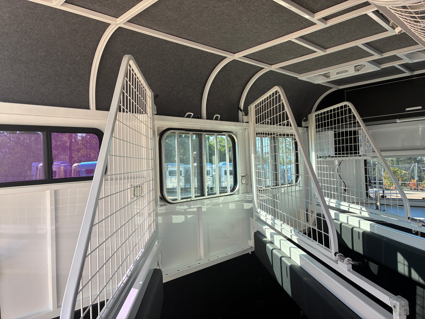 2HAL-L600 SN Prestige Series Deluxe Package