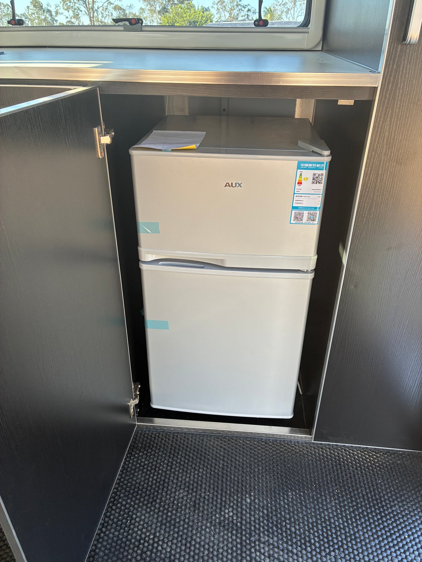 2HAL-L600 SN Prestige Series Deluxe Package