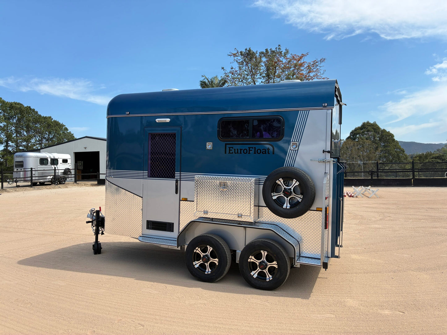 2HSL-L600 SN Prestige Series Deluxe Package