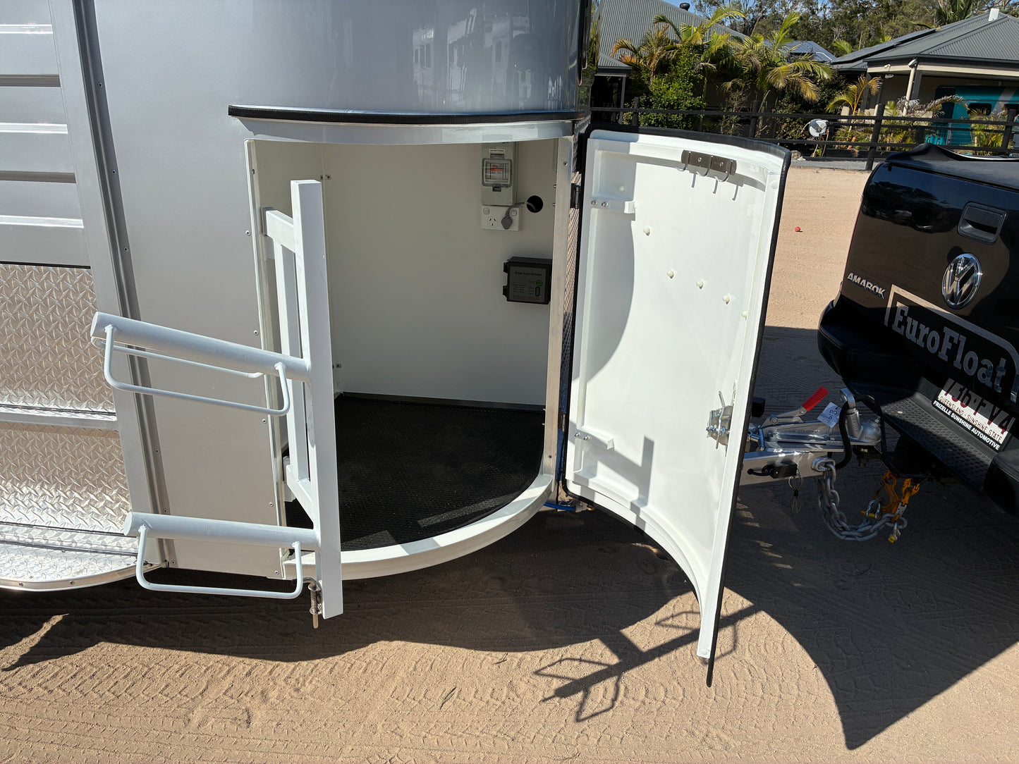 2HSL-L600 SN Classic Series Deluxe Package