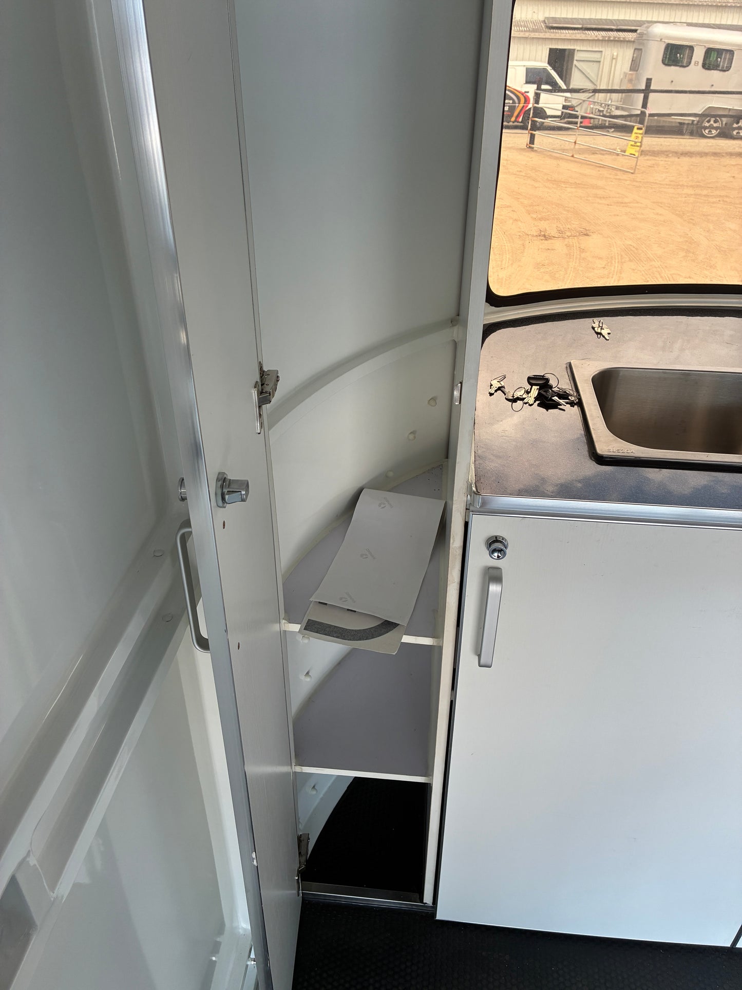 2HSL-L400 RN Classic Series Standard Package