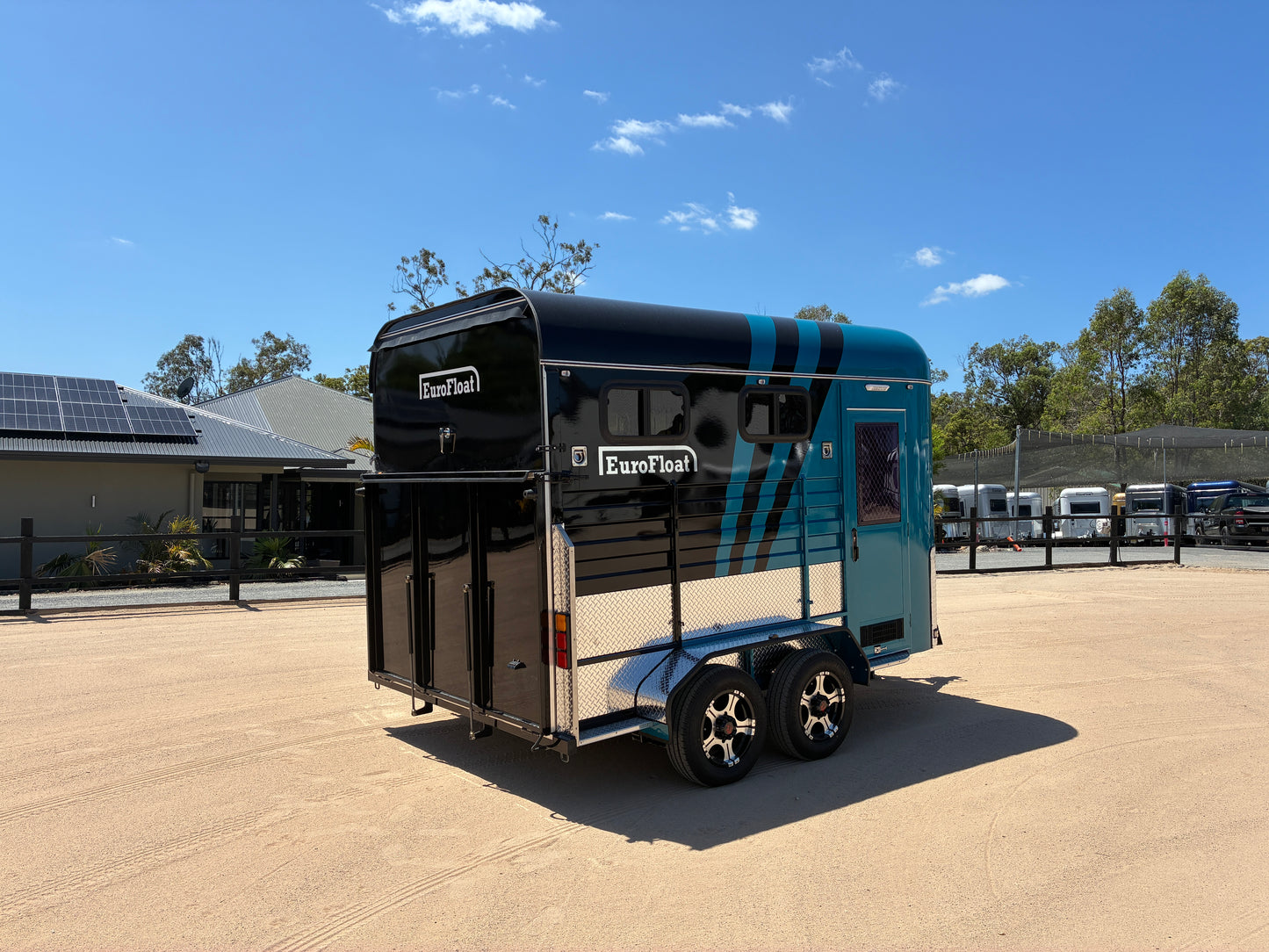 2HAL-L600 SN Classic Series Deluxe Package