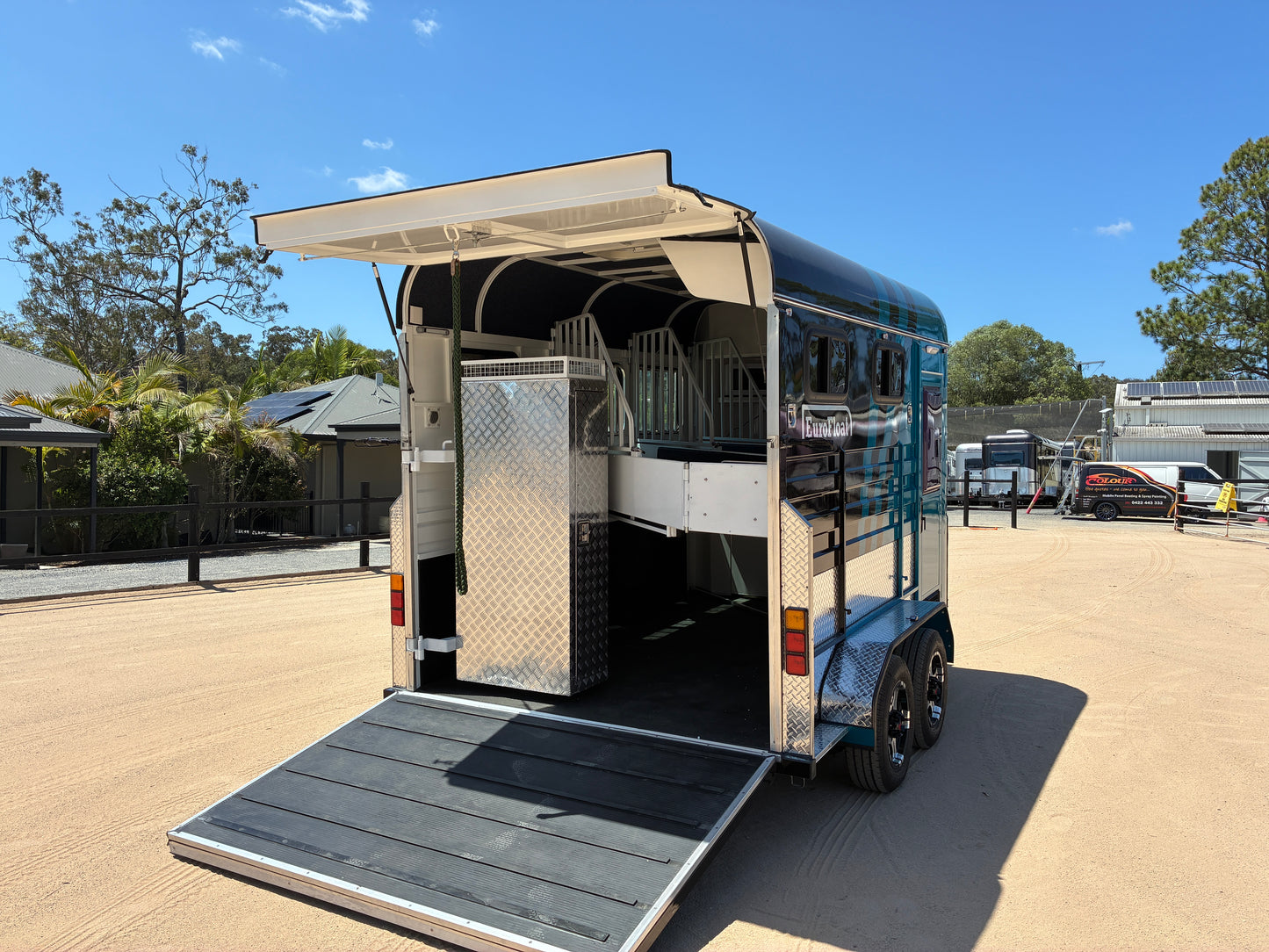 2HAL-L600 SN Classic Series Deluxe Package