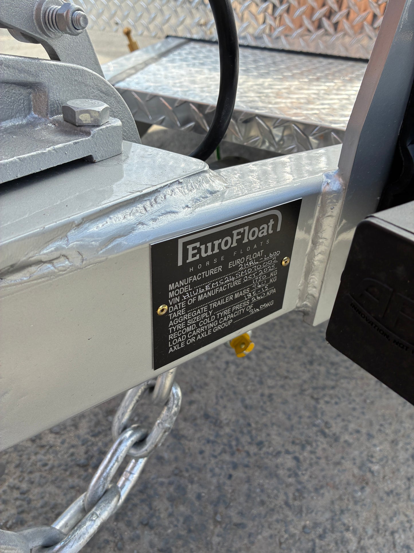 2HAL-L600 SN Prestige Series Deluxe Package