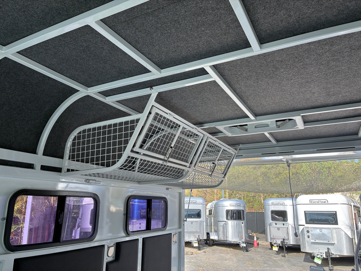 2HAL-L600 SN Prestige Series Deluxe Package