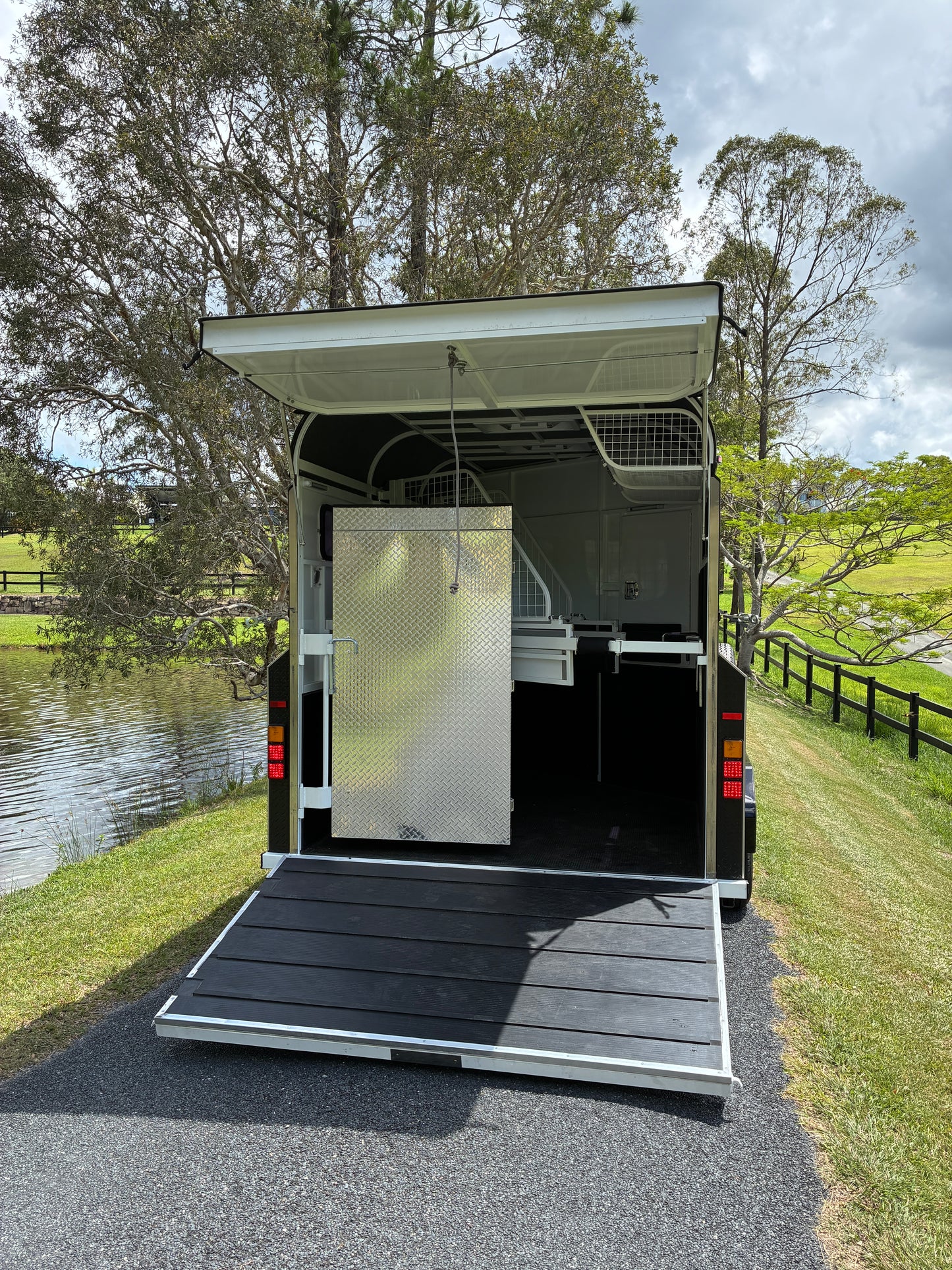 Overnighter Compact Series 2HAL-O SN (2.0) 4900 RB-DW