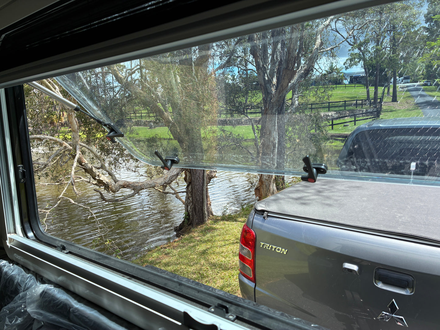 Overnighter Compact Series 2HAL-O SN (2.0) 4900 RB-DW