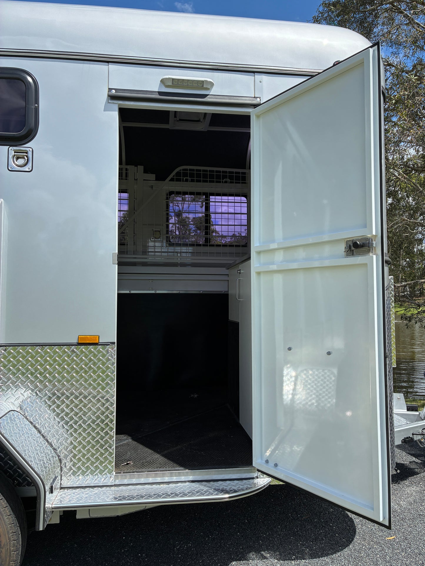 2HAL-S SN Prestige Series Standard Package