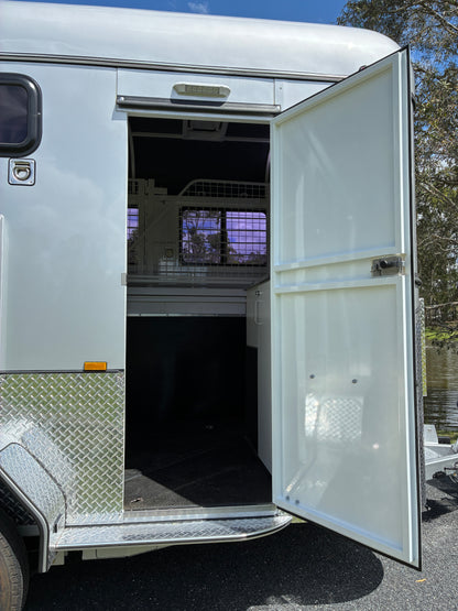 2HAL-S SN Prestige Series Standard Package